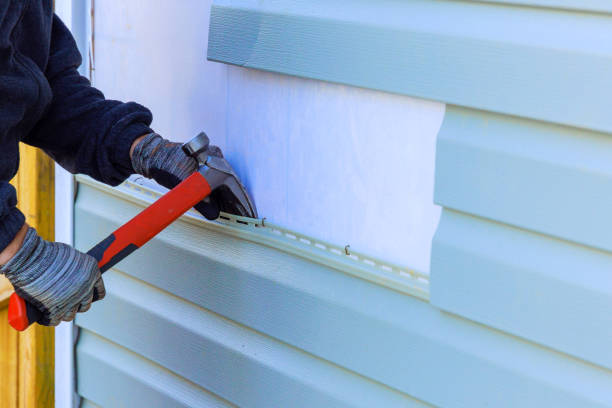 Reliable Emergency Siding Repair contractor in Central, SC by Squared Siding